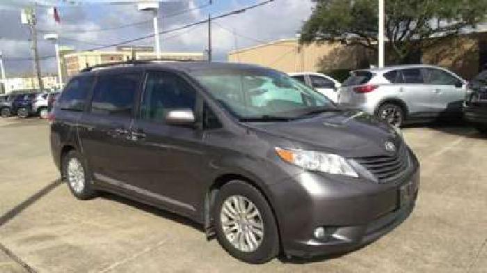 2013 toyota sienna xle in houston, tx