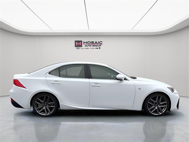 2017 lexus is 350 base
