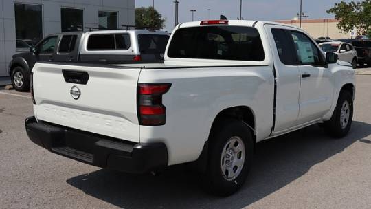 2024 Nissan Navara (Frontier) s