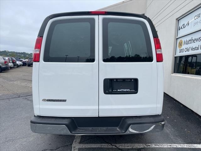 2021 chevrolet express 2500 rwd 2500 regular wheelbase wt