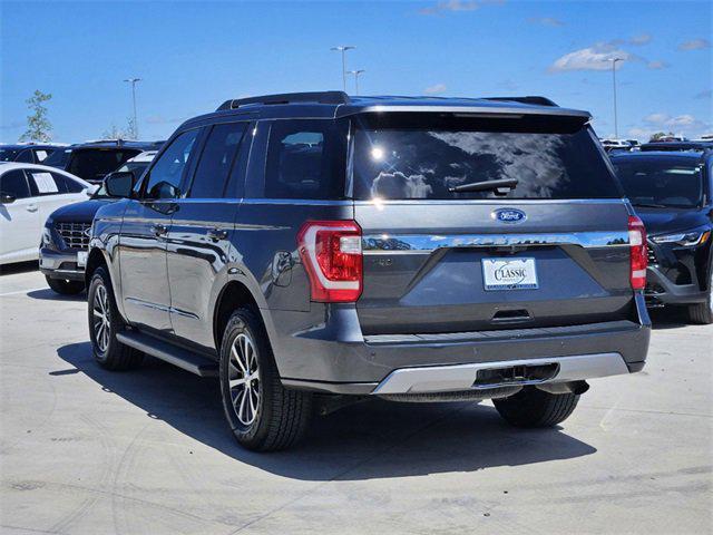 2021 ford expedition xlt