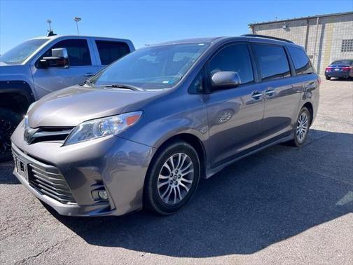 2019 toyota sienna in co bluffs, iowa