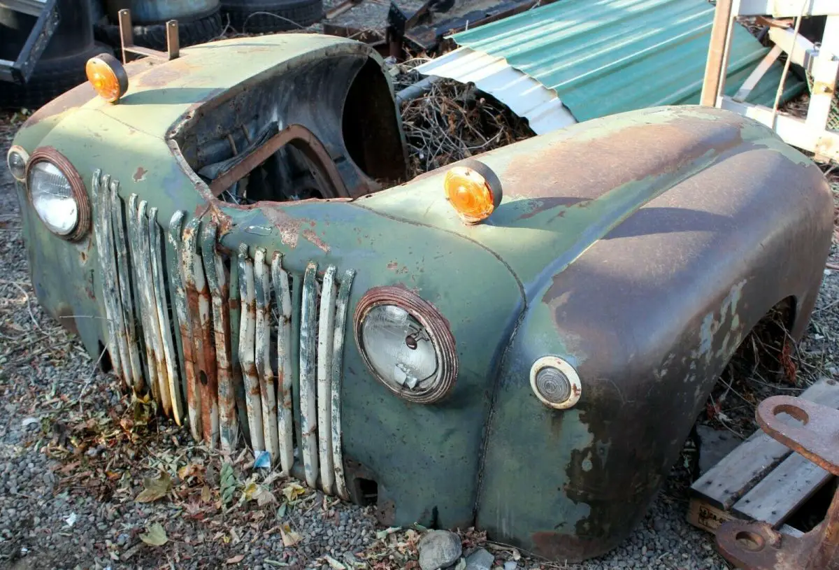cab, chassis, 2 doors, 2 fenders, nose, grill