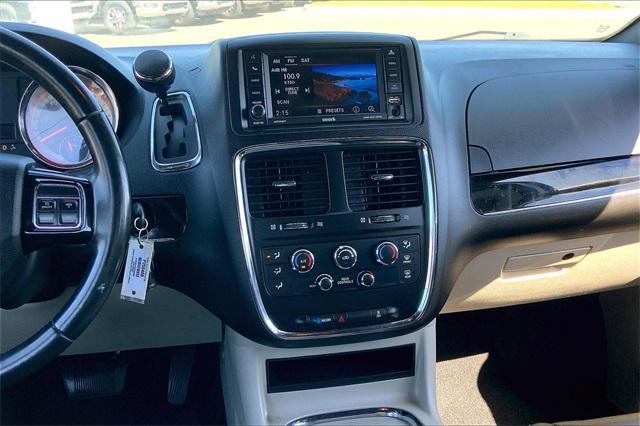 2019 dodge grand caravan sxt