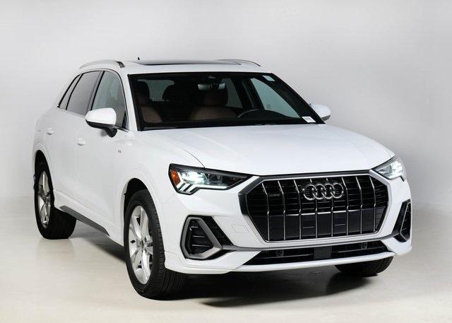 2022 audi q3 45 s line premium