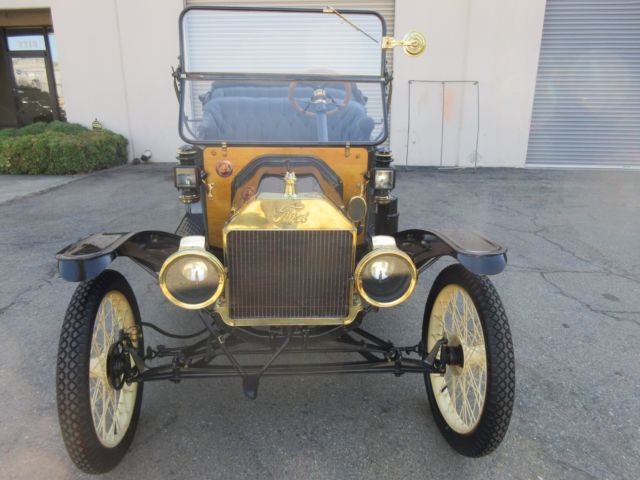 1914 ford model t touring