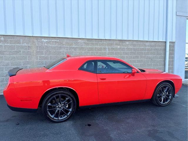 2022 dodge challenger gt