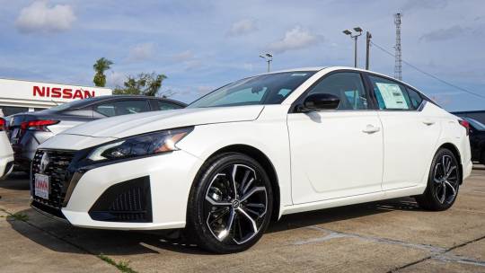 new 2024 nissan altima 2.5 sr fwd