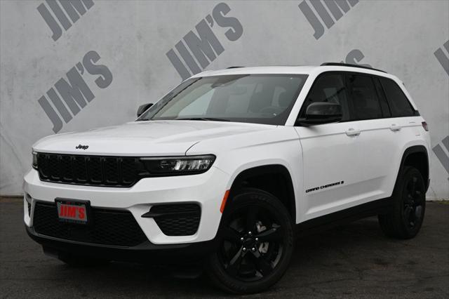 2022 jeep grand cherokee altitude