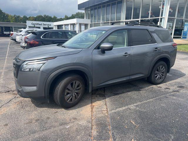 2024 nissan pathfinder sv fwd