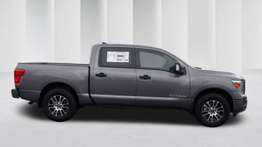 new 2024 nissan titan sv crew cab 2wd