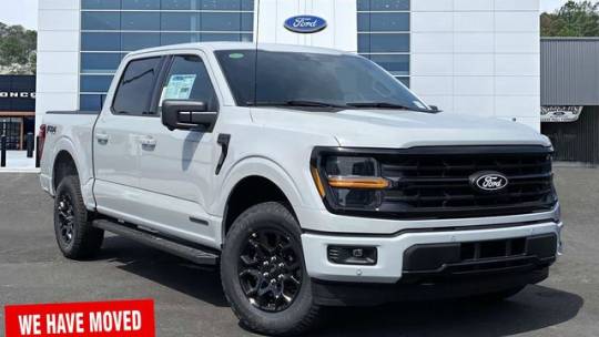 new 2024 ford f-150 xlt supercrew 5.5' box 4wd