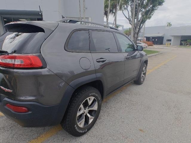2018 jeep cherokee trailhawk