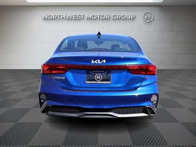 2024 kia forte lxs