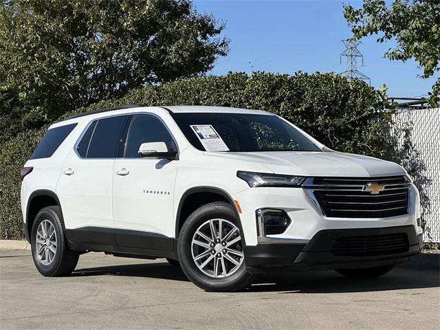 2023 chevrolet traverse lt leather
