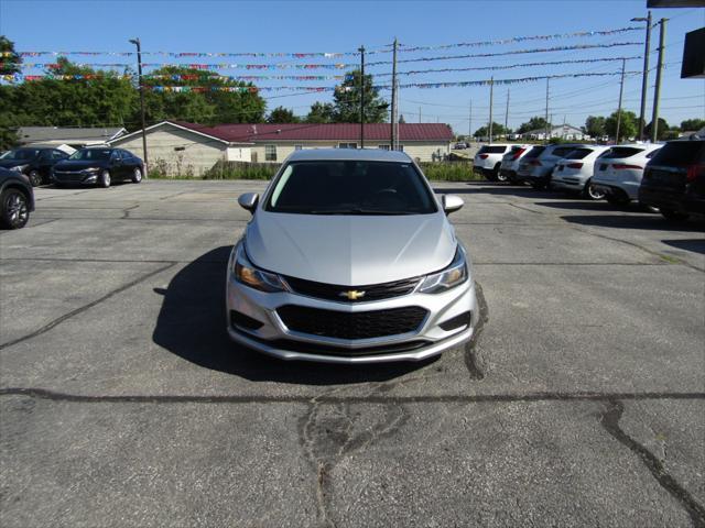 2018 chevrolet cruze lt