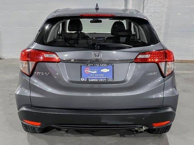 2020 honda hr-v lx in flushing, new york