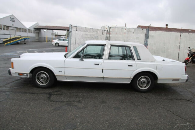 1989 lincoln town car automatic 8 cylinder no reserve