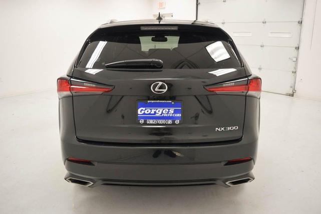 2021 lexus nx 300 base