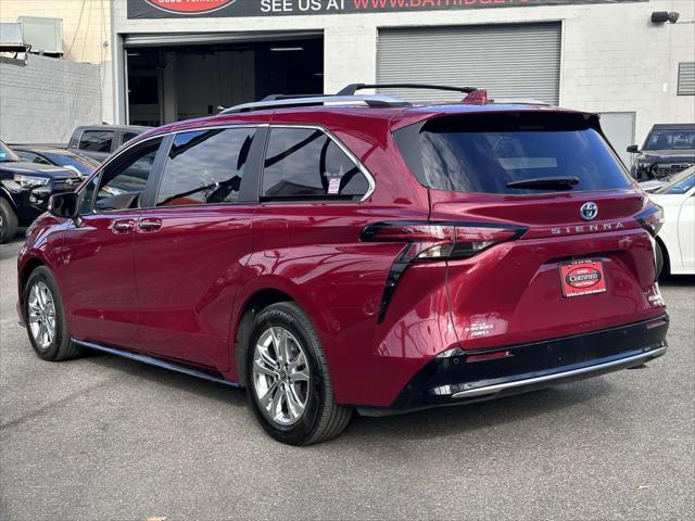 2022 toyota sienna platinum 7 passenger