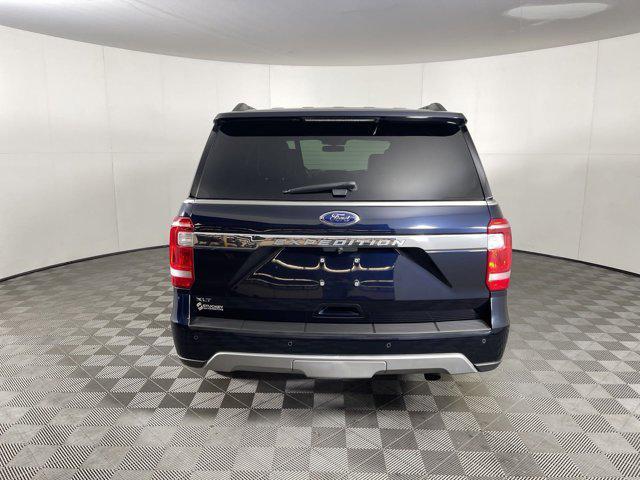 2021 ford expedition xlt