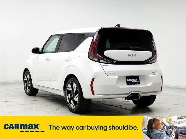 2023 kia soul gt-line