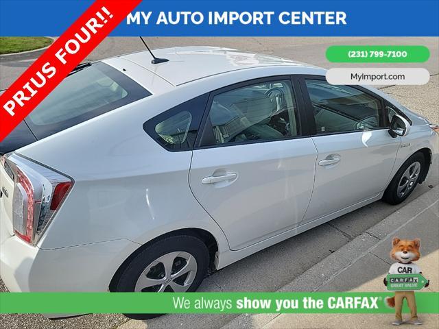 2014 toyota prius four