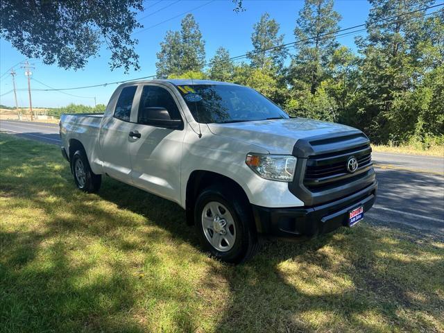 2014 toyota tundra sr