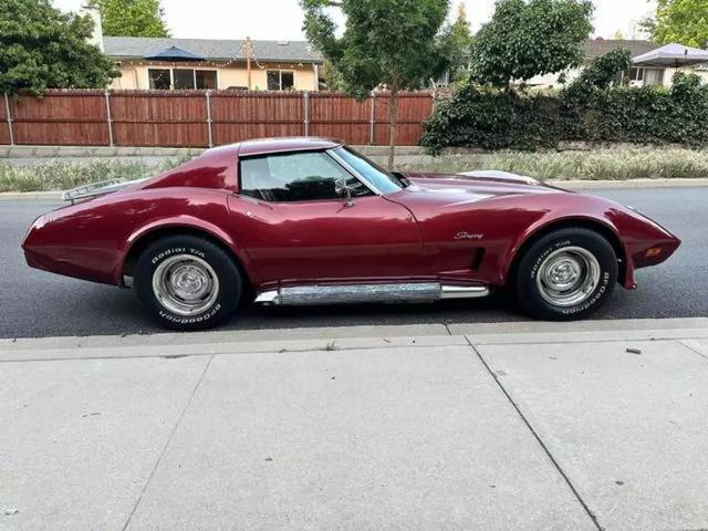 1975 chevrolet corvette base