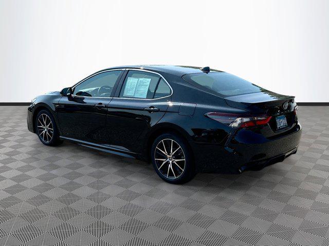 2023 toyota camry se
