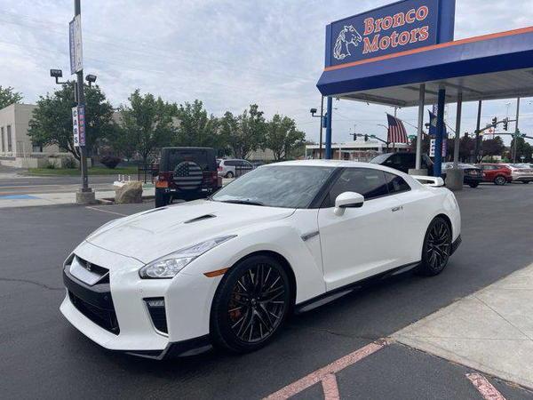 2021 nissan gt-r in saint louis, missouri