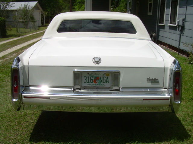 1990 cadillac fleetwood brougham base sedan 4-door 5.7l