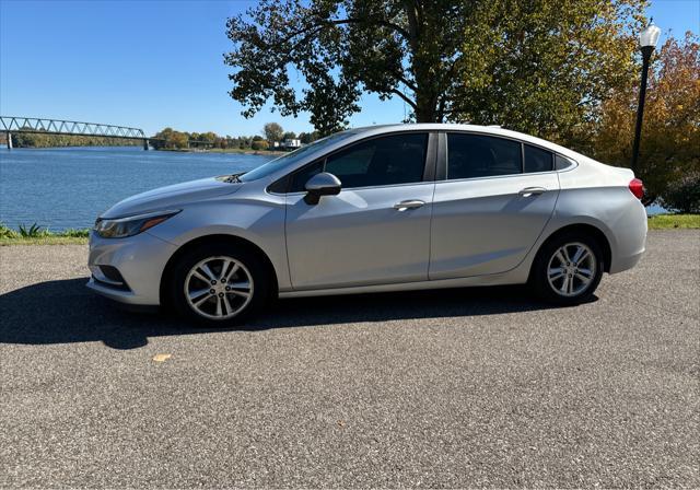 2017 chevrolet cruze lt