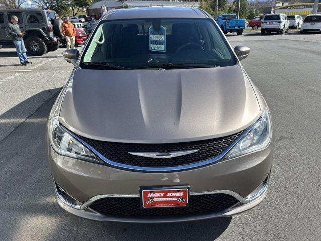 2018 chrysler pacifica touring plus