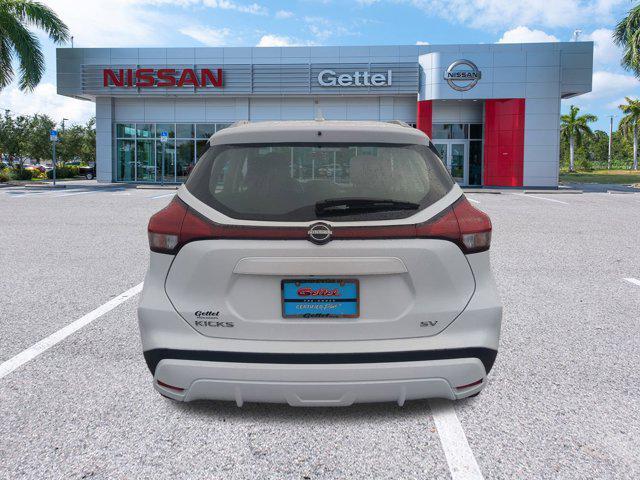 2023 nissan kicks sv
