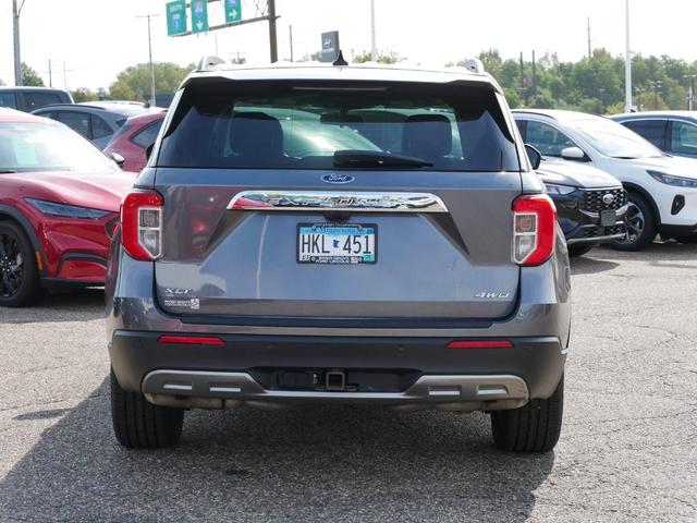 2021 ford explorer xlt