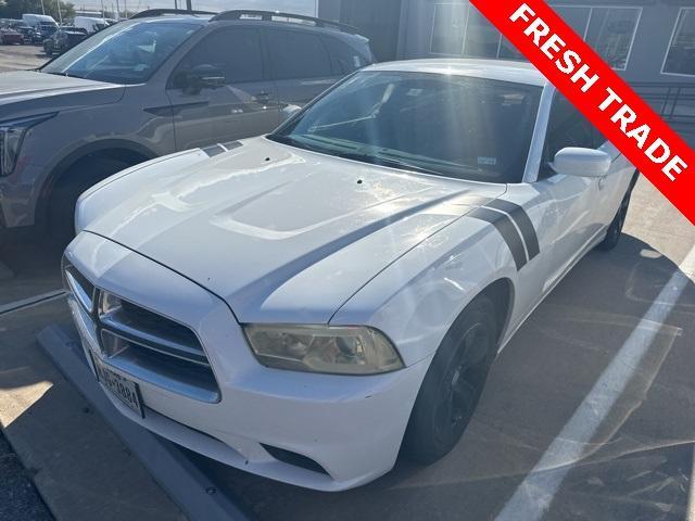 2014 dodge charger se