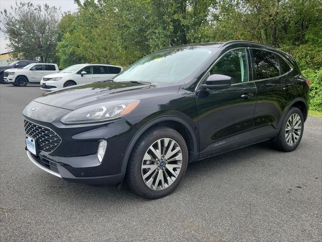2021 ford escape titanium