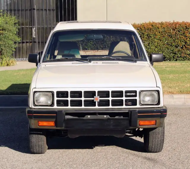 california original, one owner, 1986 isuzu pickup space cab ls, 4x4, no reserve