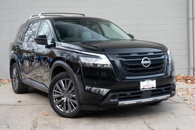 2023 nissan pathfinder sl 4wd