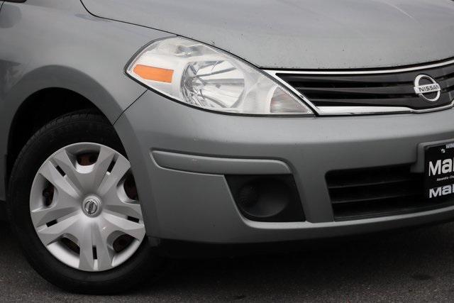 2010 nissan versa 1.8 s