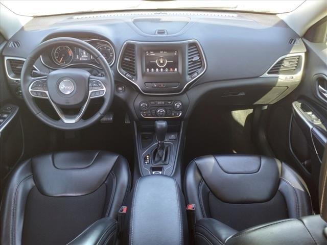 2019 jeep cherokee latitude plus