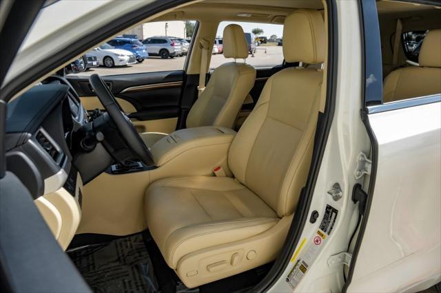 2019 toyota highlander hybrid platinum