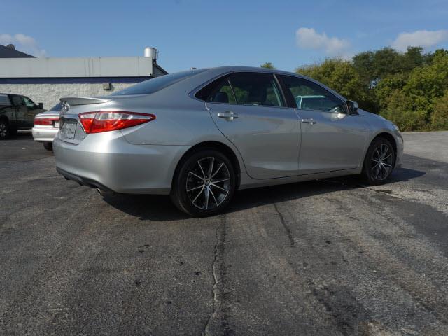 2015 toyota camry se se 4dr sedan for sale in lewisburg, west virginia