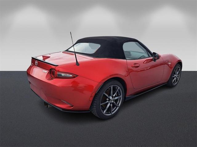 2017 mazda mx-5 miata grand touring