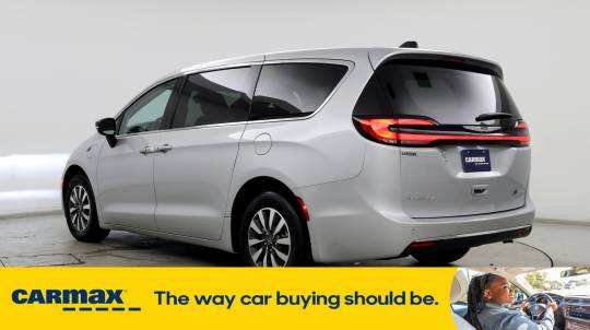 2024 Chrysler Pacifica