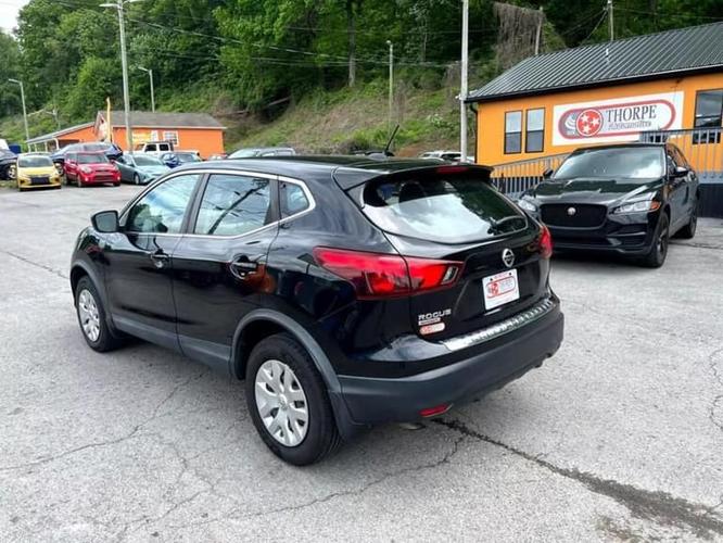 2018 nissan rogue sport s sport utility 4d in knoxville, tennessee