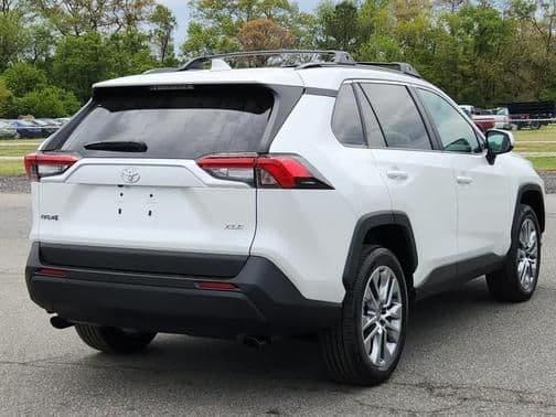 2023 toyota rav4 xle premium in blades, delaware