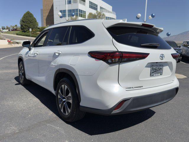 2023 toyota highlander l