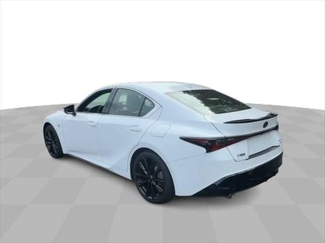 2021 lexus is 350 base